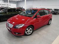 Begagnad Mercedes 180 109 HK (80 kW) 2014 Röd Sedan