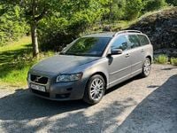 Begagnad Volvo V50 Momentum 125 HK (91 kW) 2008 Kombi