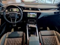 begagnad Audi Q8 e-tron 55 Quattro S-line Selection 408 hk