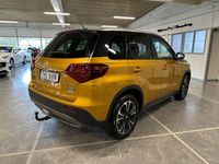Begagnad Suzuki Vitara 129 HK (94 kW) 2020 Gul SUV