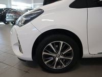 begagnad Toyota Yaris Y20 1.5 VVT-iE 111hk - Vinterhjul