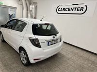 begagnad Toyota Yaris Hybrid e-CVT Euro 5 /Låg skatt/B-kamera/P-sens