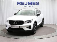 Begagnad Volvo XC40 Plus 200 HK (147 kW) 2024 Röd SUV