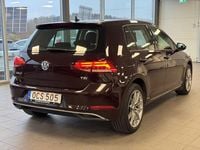 Begagnad VW Golf VII 112 HK (82 kW) 2018 Svart Halvkombi