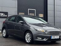 Begagnad Ford Focus Titanium 101 HK (74 kW) 2016 Grå Halvkombi