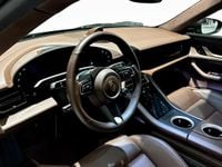 Begagnad Porsche Taycan Turbo S 460 kW (626 HK) 2020 Grå Sedan