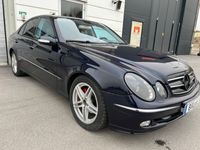 begagnad Mercedes E240 E240 Benz5G-Tronic Avantgarde Euro 4 2003, Sedan