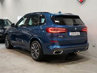 begagnad BMW X5 xDrive40i 340hk M Sport Innovation Pano Drag SE SPEC