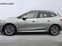 Begagnad BMW 230e Active Tourer M Sport 326 HK (239 kW) 2023 Grå Minibuss
