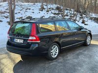 Begagnad Volvo V70 Kinetic 115 HK (84 kW) 2014 Svart Kombi
