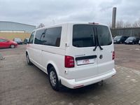 begagnad VW Caravelle T32 2.0 TDI 150hk | D-värmare SoV-däck