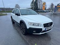 Begagnad Volvo XC70 Dynamic 181 HK (133 kW) 2014 Vit Kombi