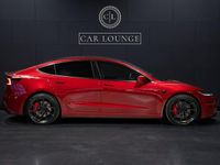 Begagnad Tesla Model 3 Performance 461 kW (627 HK) 2024 Ultra red metallic Sedan