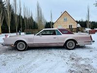 Begagnad Lincoln Continental 208 HK (152 kW) 1978 Light red moondust metallic