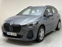 Begagnad BMW 225 Active Tourer M Sport 245 HK (180 kW) 2024 Grå Minibuss