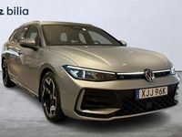 Begagnad VW Passat R-line 196 HK (144 kW) 2024 Silver Kombi