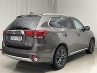 begagnad Mitsubishi Outlander 2.0 Plug-in Hybrid 4WD