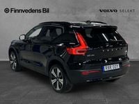 Begagnad Volvo XC40 Core 172 kW (234 HK) 2022 Svart SUV