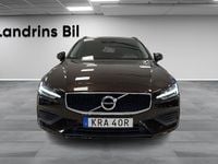 Begagnad Volvo V60 Momentum 190 HK (139 kW) 2020 Brun Kombi