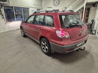 Begagnad Mitsubishi Outlander 136 HK (100 kW) 2003 Röd SUV