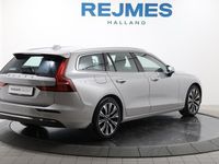 begagnad Volvo V60 B4 Bensin Plus Bright 2023, Kombi