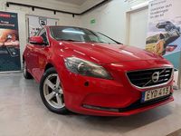 Begagnad Volvo V40 116 HK (85 kW) 2014 Röd Halvkombi