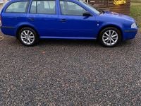 Begagnad Skoda Octavia Tour 102 HK (75 kW) 2003 Kombi