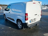 begagnad Opel Combo Skåp/stor limousine 1.5 D, 102 Hk, 3sits momsbil