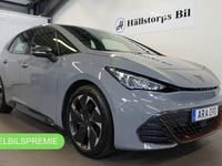 Begagnad Cupra Born e-Boost 170 kW (232 HK) 2023 Ljusgrå (grå) Halvkombi