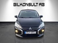 Begagnad Mitsubishi Space Star 80 HK (58 kW) 2020 Svart Halvkombi