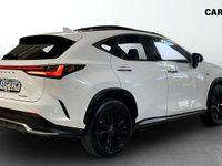 Begagnad Lexus NX350h Sport Line 242 HK (177 kW) 2022 Vit SUV