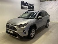 Begagnad Toyota RAV4 178 HK (130 kW) 2022 Silver SUV
