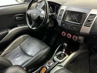 begagnad Mitsubishi Outlander 2.2 Di-D 4WD Sportronic Euro 5
