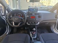 Begagnad Kia Rio 109 HK (80 kW) 2012