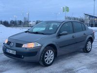 Begagnad Renault Mégane II 107 HK (78 kW) 2003