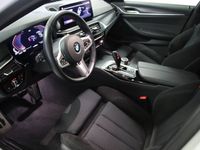 begagnad BMW 520 d xDrive M Sport/ Navi/Drag/Värmare/190hk, 2021