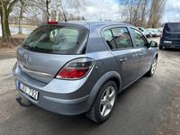 begagnad Opel Astra 1.6 Euro 5 | Drag | Fullserv | SoV-Hjul | M-Värm