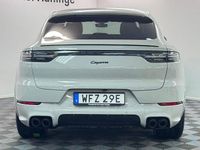 Begagnad Porsche Cayenne Coupe Platinum Edition 340 HK (250 kW) 2022 Ljusgrå Sportkupé