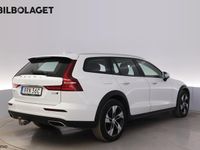 Begagnad Volvo V60 CC SE 190 HK (139 kW) 2020 Vit Kombi