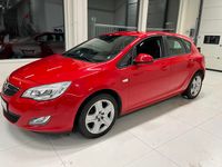 Begagnad Opel Astra 116 HK (85 kW) 2009 Röd Kombi