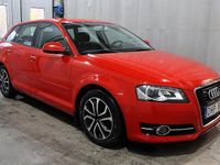 Begagnad Audi A3 Comfort 140 HK (102 kW) 2011 Röd Halvkombi