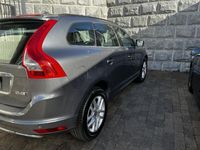 begagnad Volvo XC60 D4 AWD Geartronic Classic, Momentum Euro 6