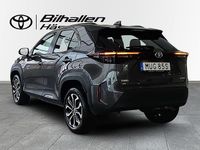 Begagnad Toyota Yaris Cross Active 92 HK (67 kW) 2023 Mörkgrå SUV