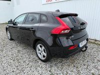 Begagnad Volvo V40 Kinetic 116 HK (85 kW) 2015 Svart Kombi