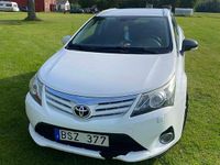 Begagnad Toyota Avensis 126 HK (92 kW) 2012 Kombi