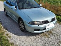 Begagnad Mitsubishi Carisma 122 HK (89 kW) 2003