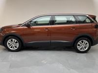 Begagnad Peugeot 5008 130 HK (95 kW) 2022 Brun SUV