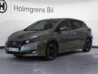 Begagnad Nissan Leaf N-Connecta 110 kW (150 HK) 2022 Grå Halvkombi