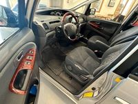 begagnad Toyota Previa 2.4 Automat 7-sits 156hk