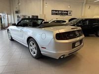 Begagnad Ford Mustang Convertible 309 HK (227 kW) 2014 Silver Cab